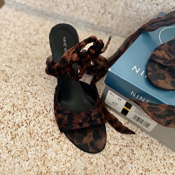 Nine West Lace-up Leopard-Print Sandals Size 91/2 - Picture 7 of 10